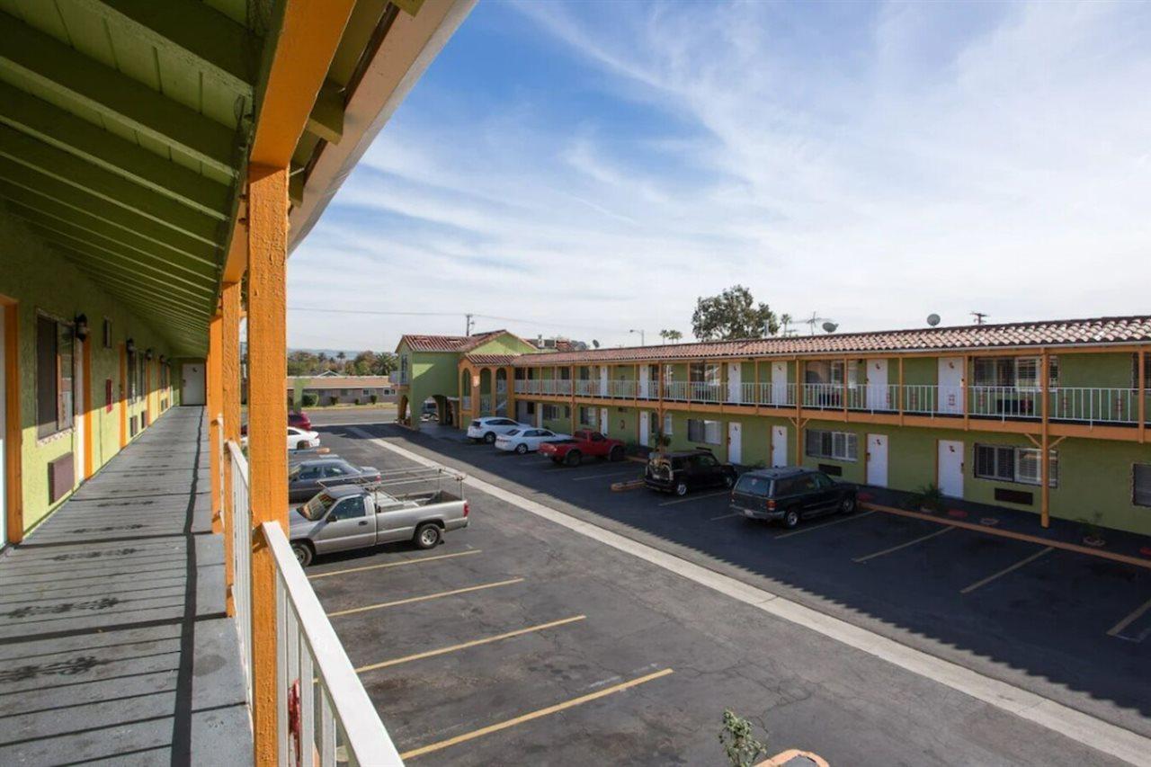 Big A Motel Orange Εξωτερικό φωτογραφία