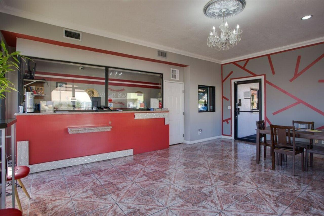 Big A Motel Orange Εξωτερικό φωτογραφία
