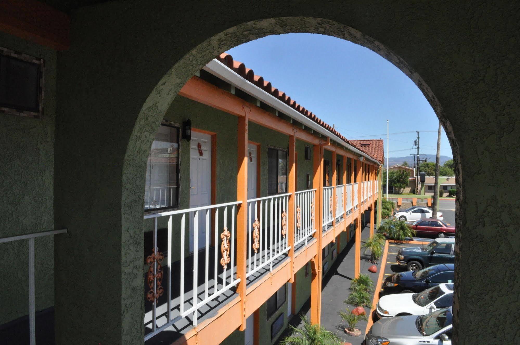 Big A Motel Orange Εξωτερικό φωτογραφία