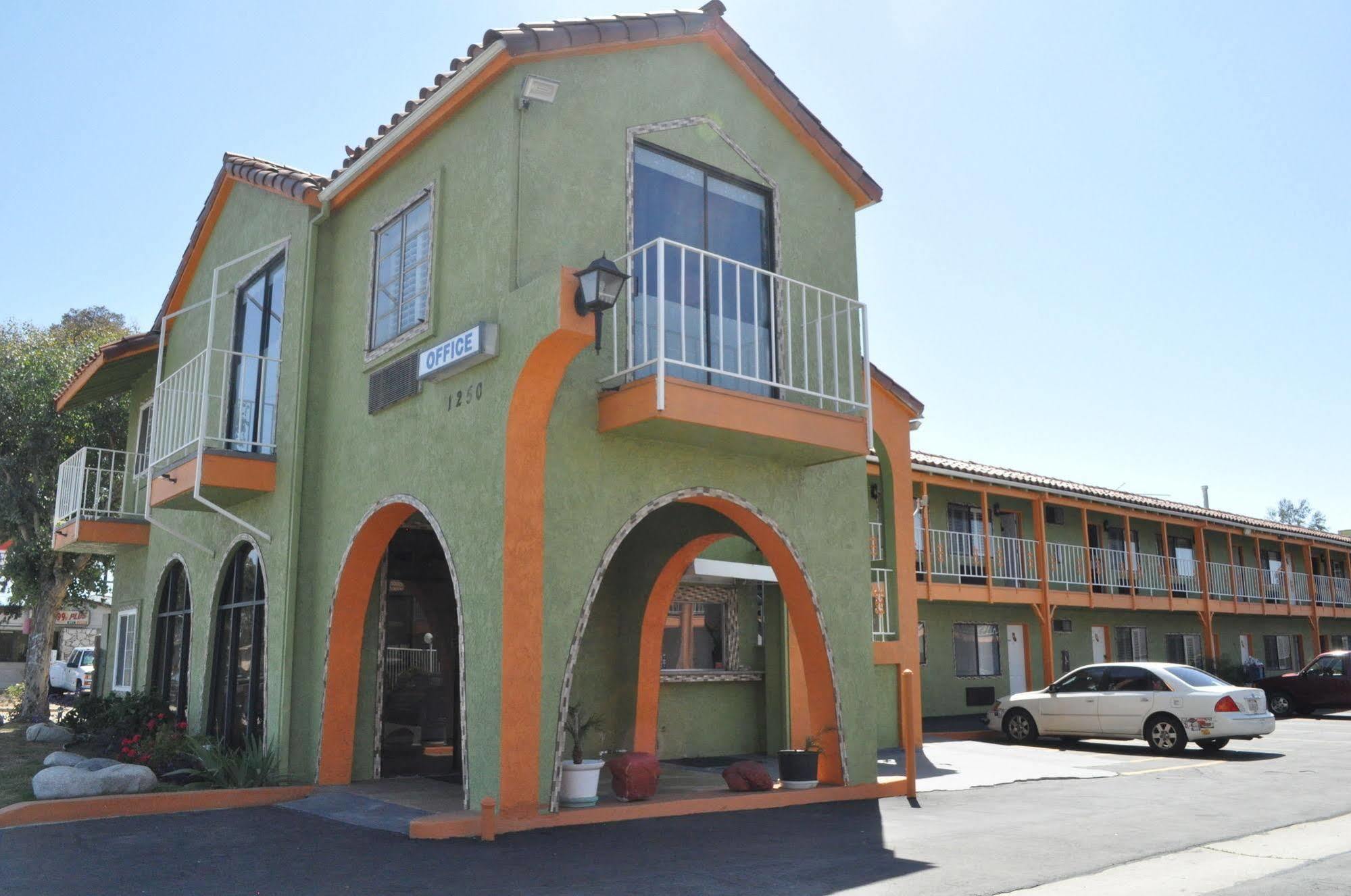 Big A Motel Orange Εξωτερικό φωτογραφία